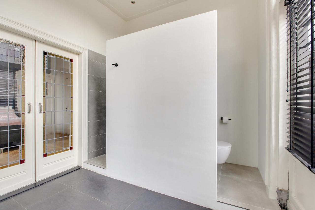 Romantische Stad Suite "Alora", Met Prive Parkeerplaats アルクマール エクステリア 写真